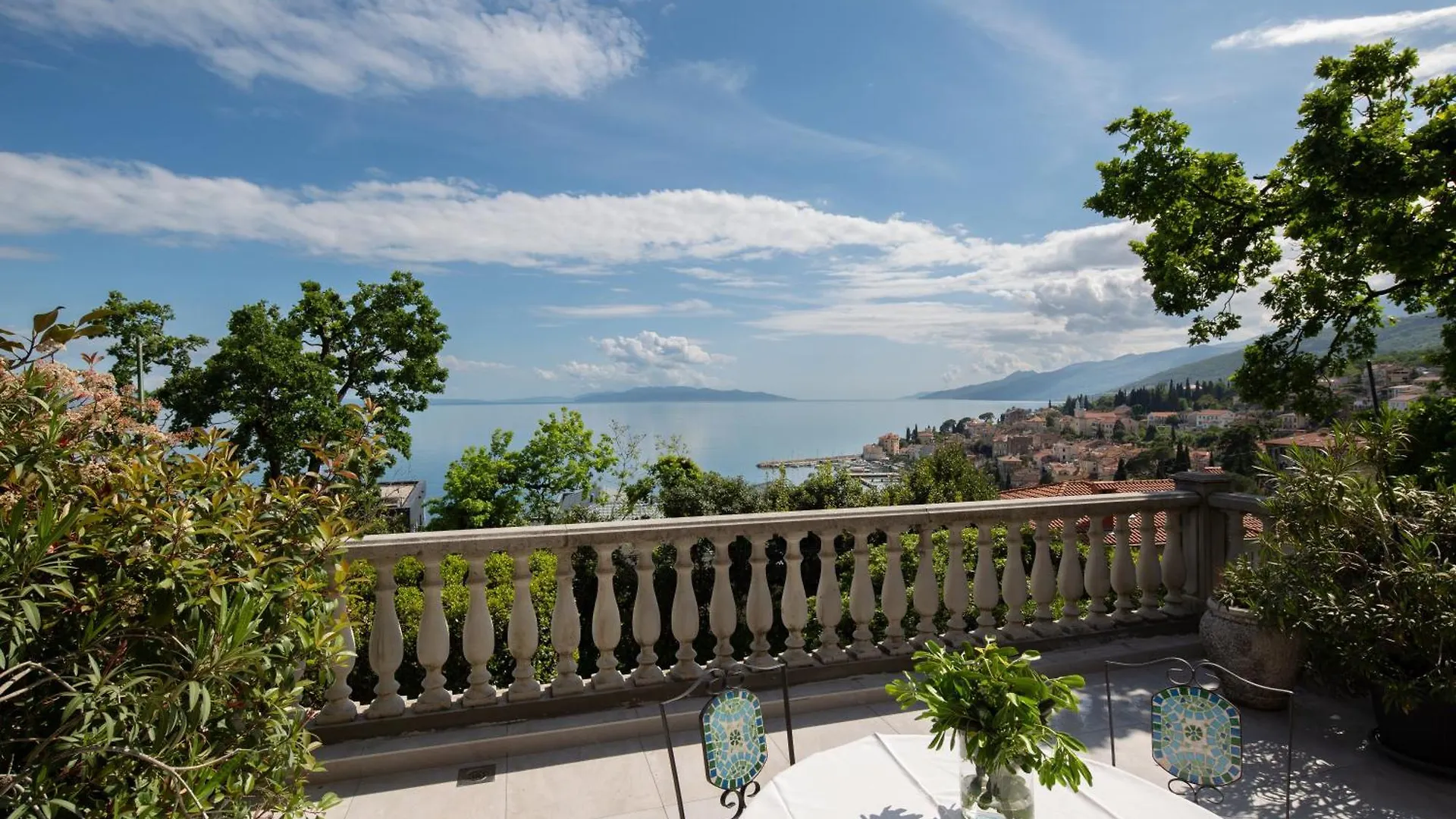 Apartments Green Garden Opatija 0*,  Croácia